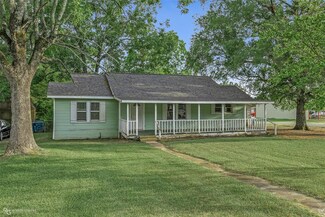 505 Simpson St, Benton, LA 71006