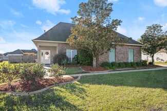 6251 Pelican Crossing Dr, Gonzales, LA 70737