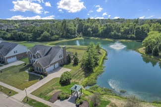 10500 Wallingsford Cir, Dayton, OH 45458