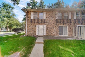 1824 Burgundy St, Schererville, IN 46375