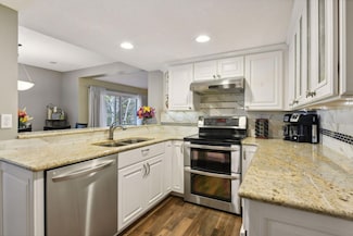 6105 Lincoln Dr Unit 239, Edina, MN 55436