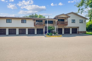 4004 Foss Rd Unit 101, Columbia Heights, MN 55421