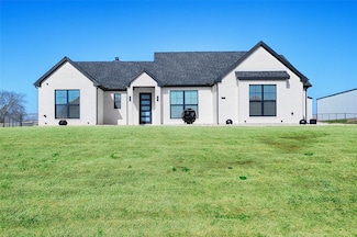 106 Gray Fox Ct, Godley, TX 76044