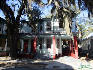 14 E 38th St, Savannah, GA 31401
