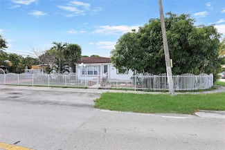 450 NW 40th Ct Unit 1, Miami, FL 33126