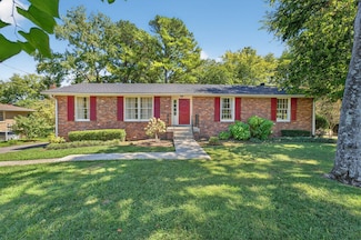 5416 Wakefield Dr, Nashville, TN 37220