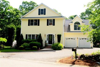 35 Old West Wrentham Rd, Cumberland, RI 02864