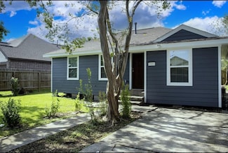 1102 14th St, Galena Park, TX 77547