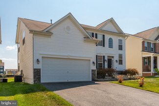 9717 Traver St, Mitchellville, MD 20721