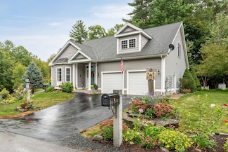 37 Nature's View Dr, Laconia, NH 03246