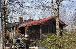 29 Ladyslipper Ln, Shutesbury, MA 01072