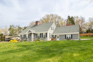 1261 E Johnson Ave, Southington, CT 06489