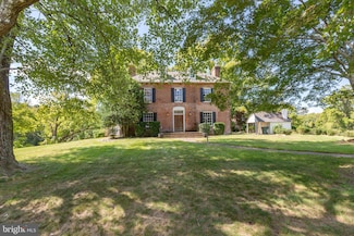 1791 Warrenton Rd, Fredericksburg, VA 22406