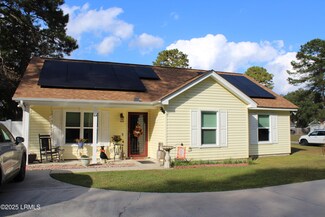 64 Mroz Rd, Beaufort, SC 29906