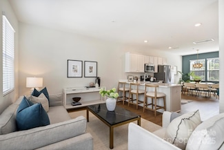 2409 Via Del Conte, Charlotte, NC 28205