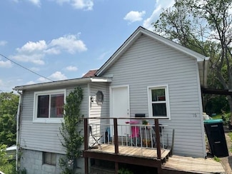 16 Studa St, Burgettstown, PA 15021