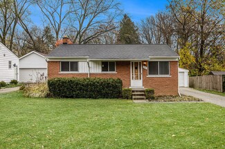 3155 Creek Dr, Ann Arbor, MI 48108