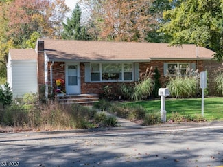 516 Mount Hope Rd, Wharton, NJ 07885