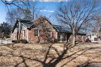 4340 N Wyandotte St, Kansas City, MO 64116