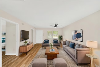 9722 Shive Dr, Houston, TX 77078