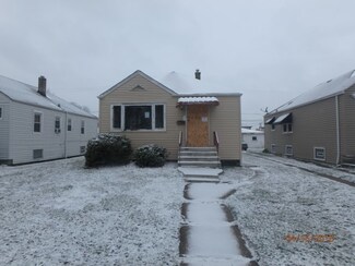 12726 S Throop St, Calumet Park, IL 60827
