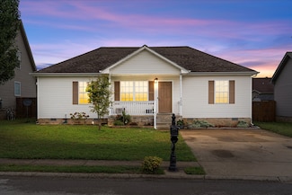 509 Oakmont Dr, Clarksville, TN 37042