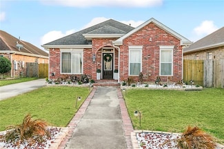 3525 Van Cleave Dr, Meraux, LA 70075