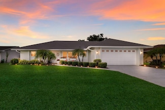 7404 13th Avenue Dr W, Bradenton, FL 34209