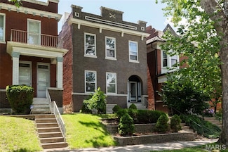 3878 Connecticut St, Saint Louis, MO 63116