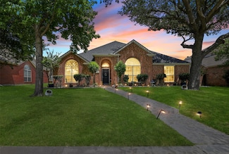 7812 Roaring Ridge Dr, Plano, TX 75025