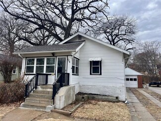 726 25th St, Des Moines, IA 50312