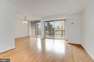 7401 Westlake Terrace Unit 303, Bethesda, MD 20817
