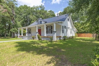 371 Pascallas St, Blackville, SC 29817