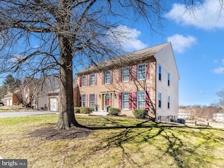6108 Fieldcrest Dr, Frederick, MD 21701