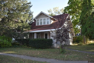 1102 Main St, Osage, IA 50461
