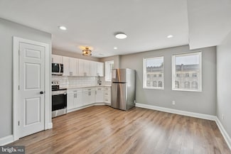 6708 N Broad St Unit EFFICIENCY, Philadelphia, PA 19126
