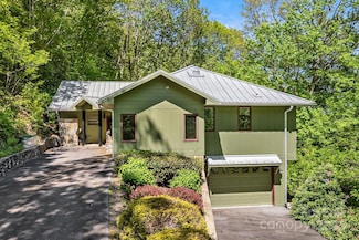 1760 Winding Creek Dr, Waynesville, NC 28786