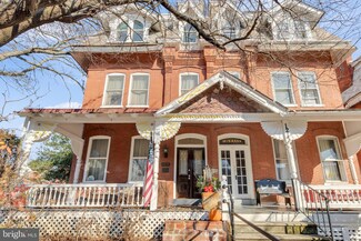 1215 W 8th St, Wilmington, DE 19806