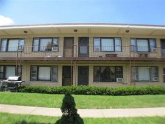 21 King Arthur Ct Unit 217, Northlake, IL 60164