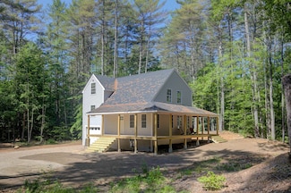1695 Village Rd, Silver Lake, NH 03875