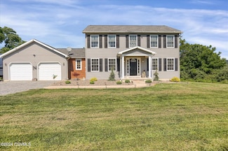 944 Bald Top Rd, Danville, PA 17821