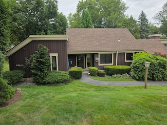 246 Heritage Village Unit A, Southbury, CT 06488