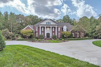 4221 Satterwythe Ln, Charlotte, NC 28215