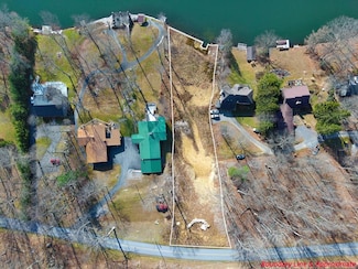 337 Flat Top Lake Rd, Ghent, WV 25843