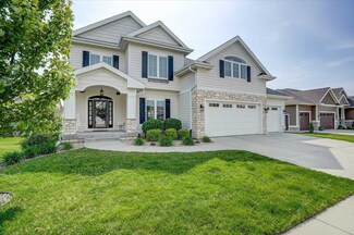 816 Richard Way, Waunakee, WI 53597