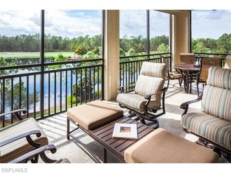 2764 Tiburon Blvd E Unit 3-201, Naples, FL 34109