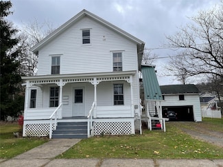 3 Center St, Deposit, NY 13754