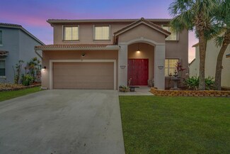 217 Seminole Lakes Dr, Royal Palm Beach, FL 33411