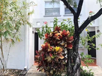 4637 NW 97th Ct Unit 8, Doral, FL 33178