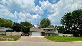 16361 Fantasia Ave, Rosemount, MN 55068